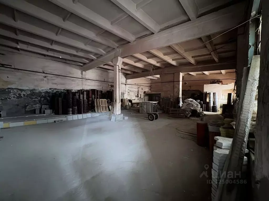 Производственное помещение в Северная Осетия, Алагир ул. О. Цомаевой, ... - Фото 1