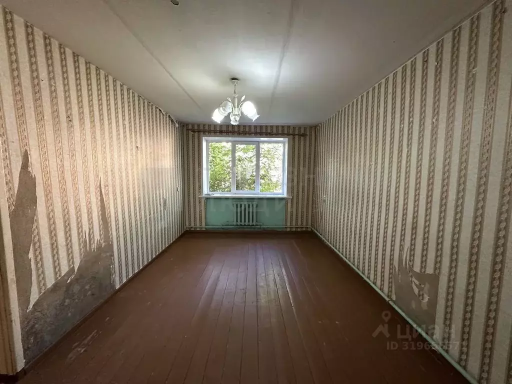 2-к кв. Новгородская область, Боровичи ул. Энтузиастов, 5 (45.5 м) - Фото 0