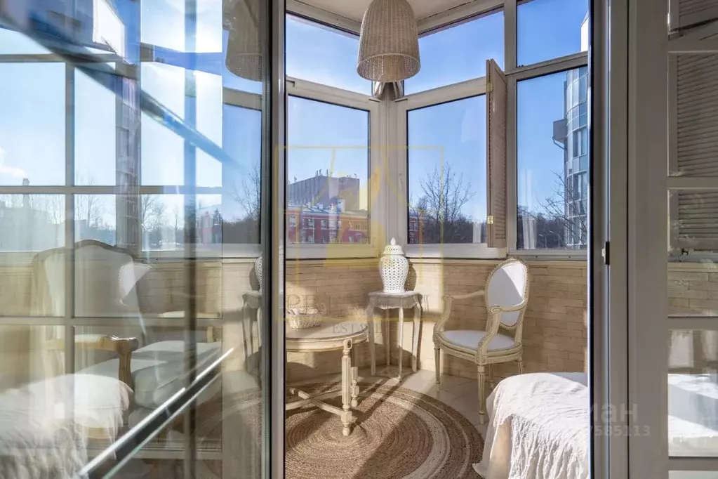 3-к кв. Санкт-Петербург Крестовский просп., 13 (100.0 м) - Фото 2