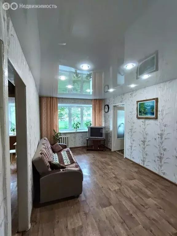 2-комнатная квартира: Ачинск, 2-й микрорайон, 19 (44 м) - Фото 0