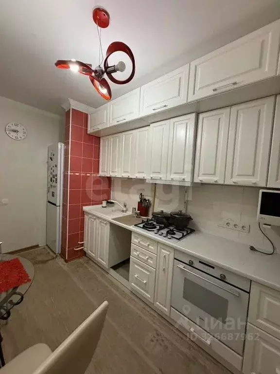 3-к кв. Крым, Симферополь ул. Маршала Жукова (60.0 м) - Фото 2