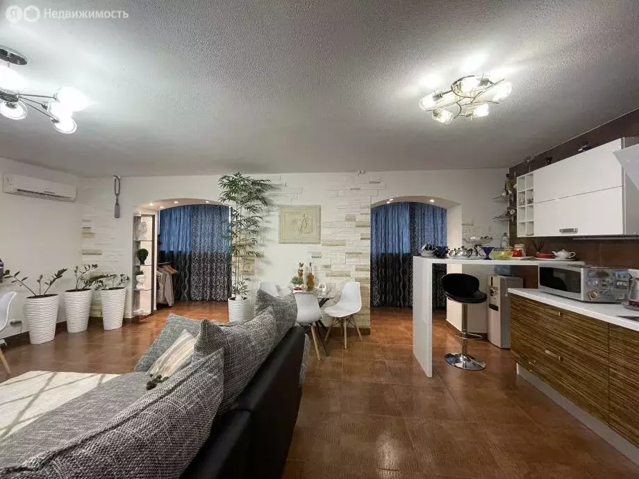 3-комнатная квартира: Самара, Ново-Вокзальная улица, 15 (91 м) - Фото 1