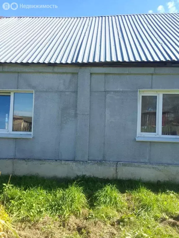 Дом в село Глубокое, Советская улица (50 м) - Фото 0