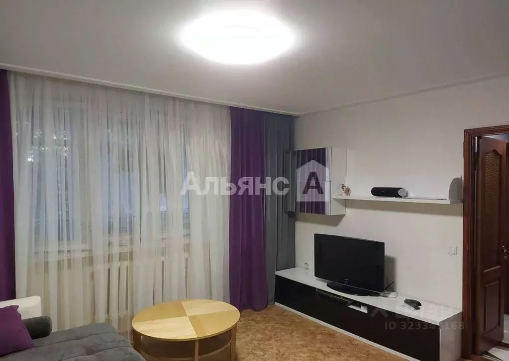 3-к кв. Ростовская область, Шахты ул. Ильюшина, 26 (61.0 м) - Фото 1