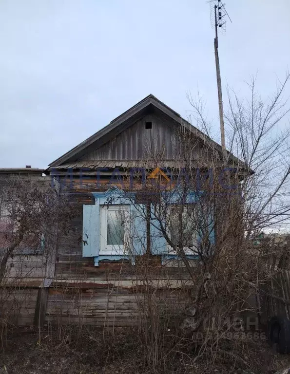 Дом в Саратовская область, Балаковский район, с. Маянга Почтовая ул., ... - Фото 1