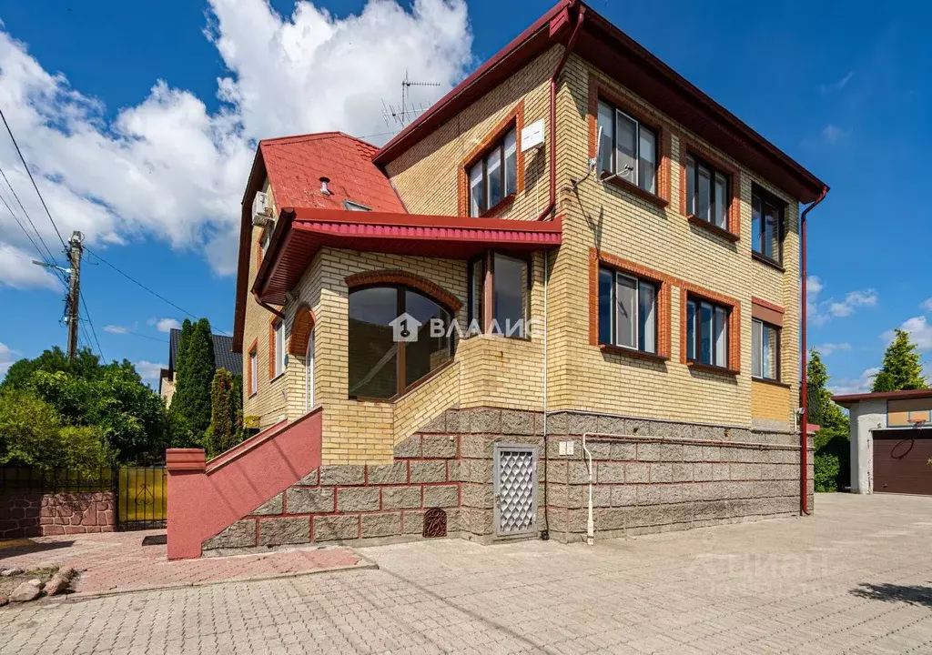 Дом в Калининградская область, Светлый Озерный пер., 4 (295 м) - Фото 1