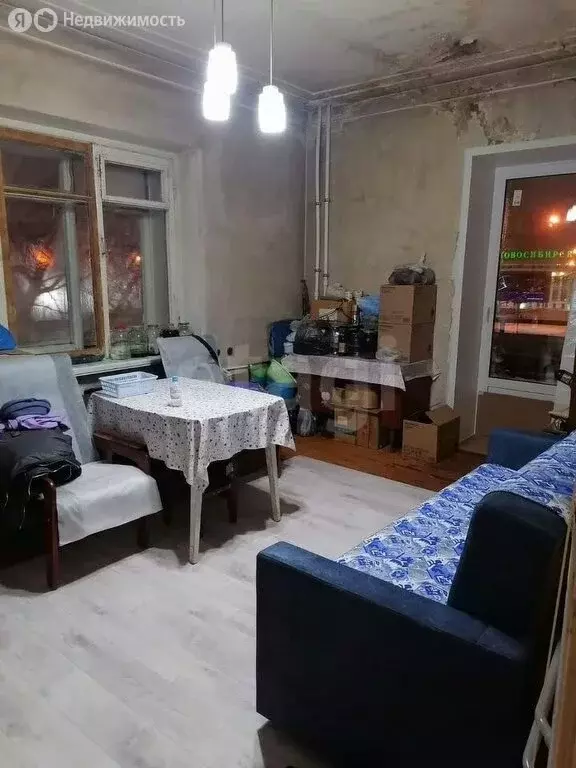 3-комнатная квартира: Новосибирск, улица Челюскинцев, 5 (71.4 м) - Фото 1