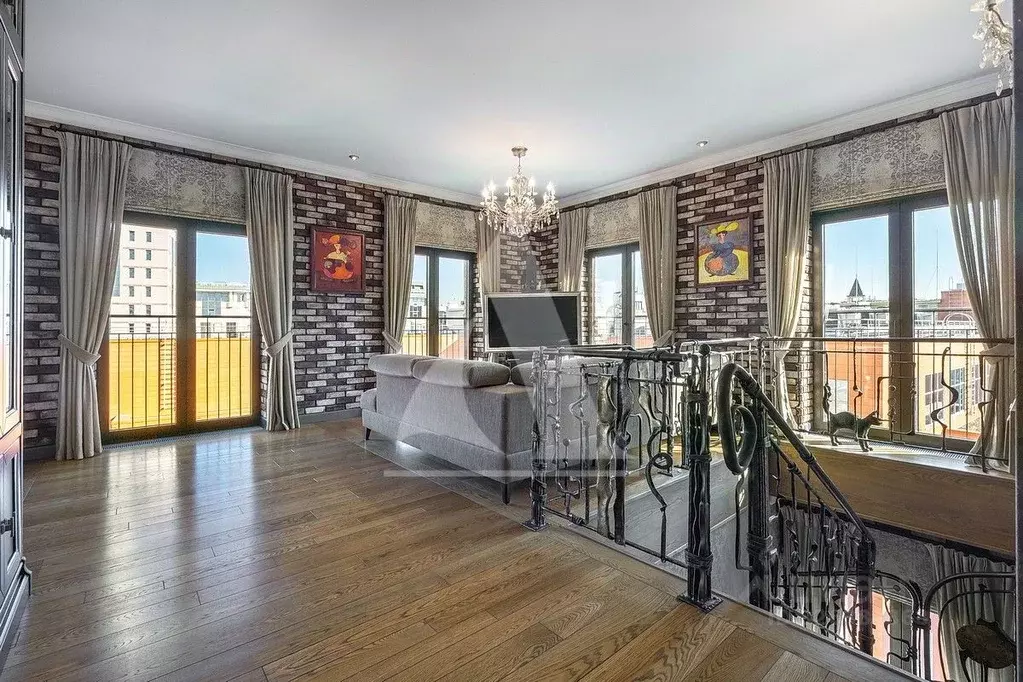 4-к кв. Москва Шлюзовая наб., 2А (151.6 м) - Фото 1