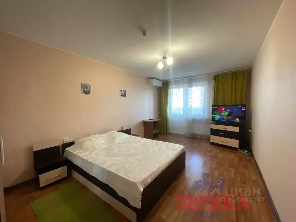 1-к кв. Краснодарский край, Крымск Надежда мкр, ул. Надежды (38.0 м) - Фото 0
