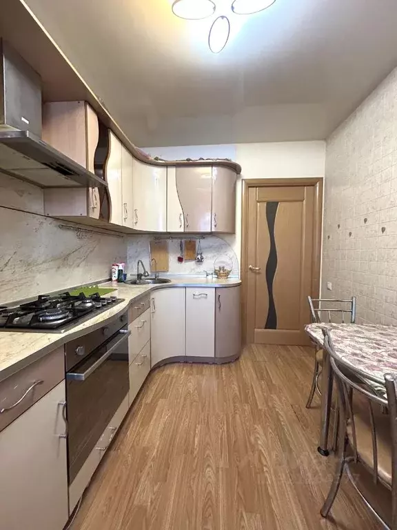 3-к кв. Тульская область, Тула просп. Ленина, 118 (66.4 м) - Фото 0