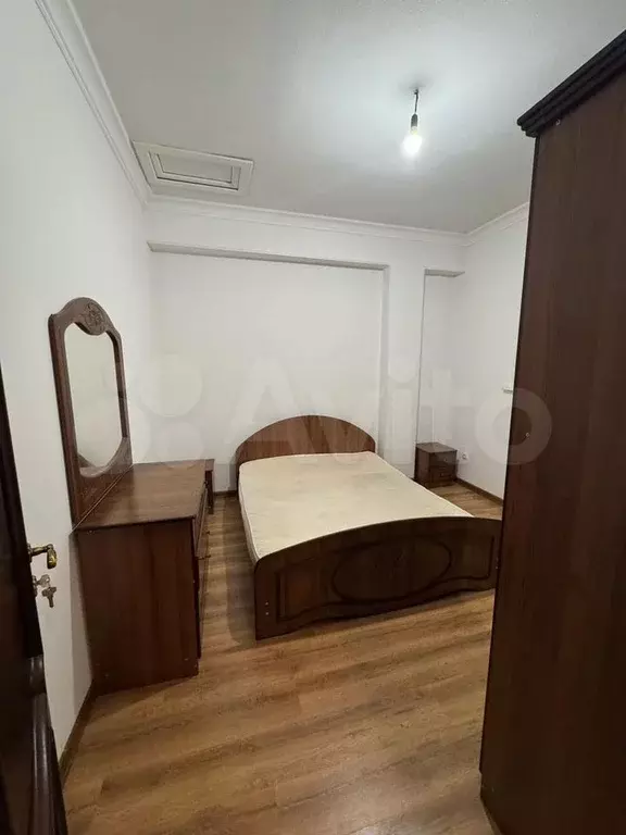 3-к. квартира, 70 м, 2/2 эт. - Фото 1