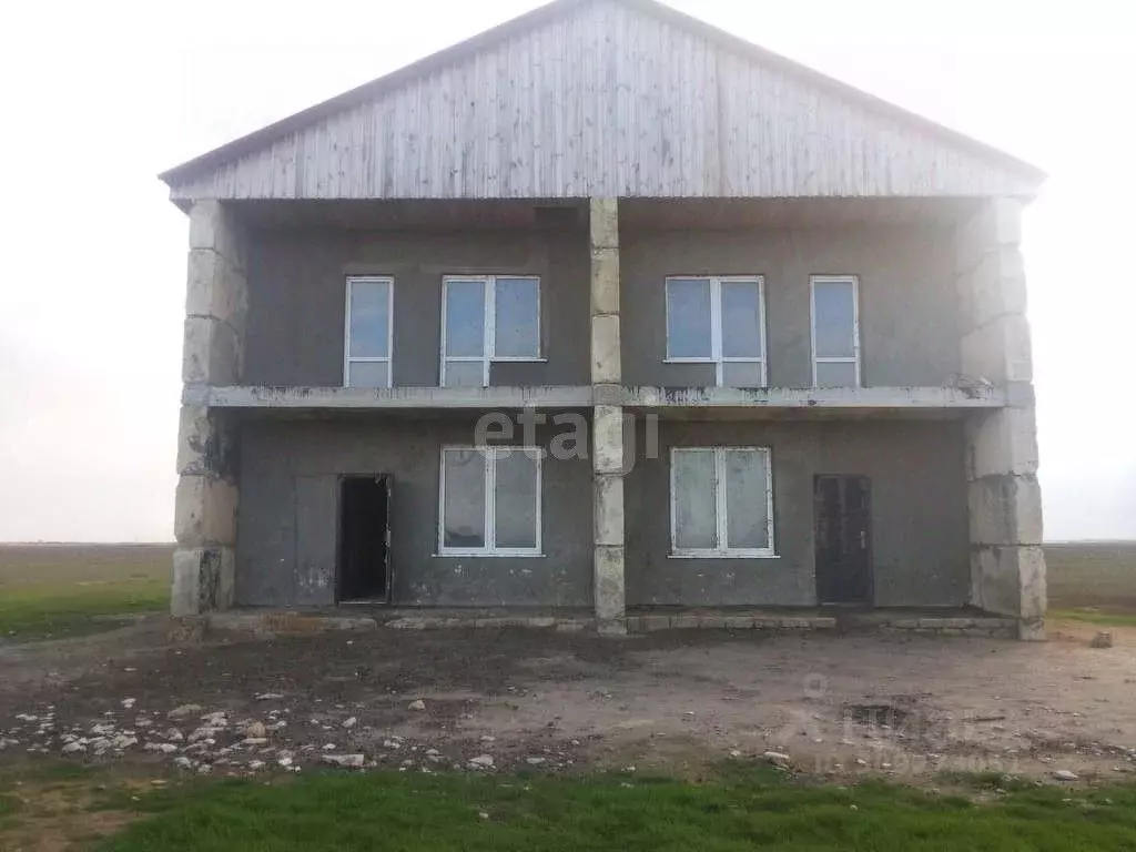 Дом в Крым, Раздольненский район, Чернышевское с/пос, с. Портовое ул. ... - Фото 1