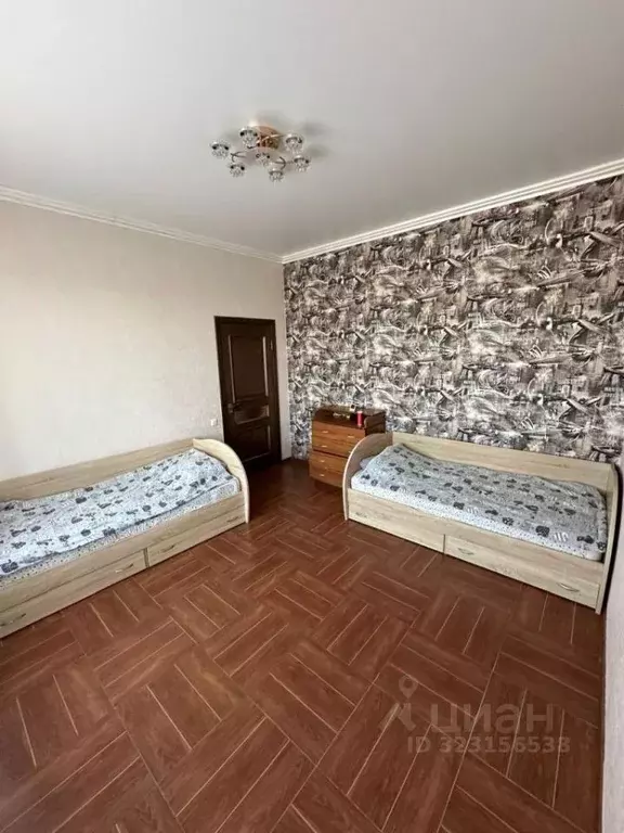 Дом в Белгородская область, Борисовский район, Стригуновское с/пос, с. ... - Фото 1