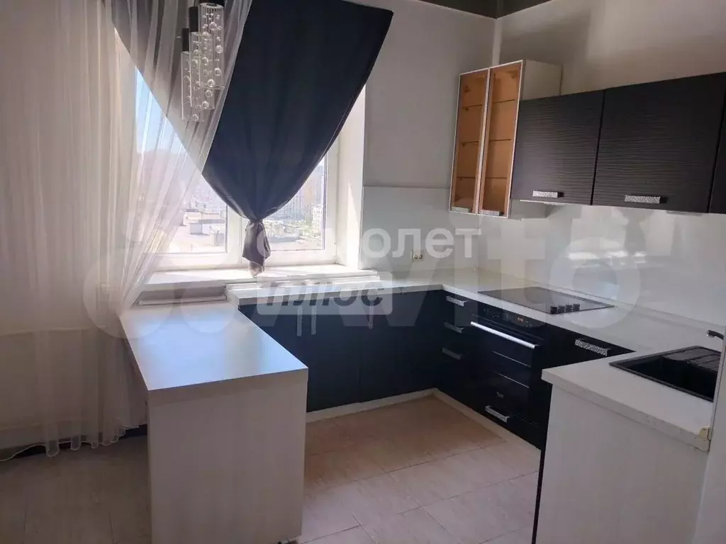 1-к. квартира, 40,7 м, 13/17 эт. - Фото 1