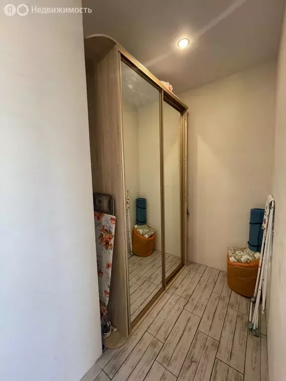 Дом в Гизель, улица Калинина, 70 (100 м) - Фото 1