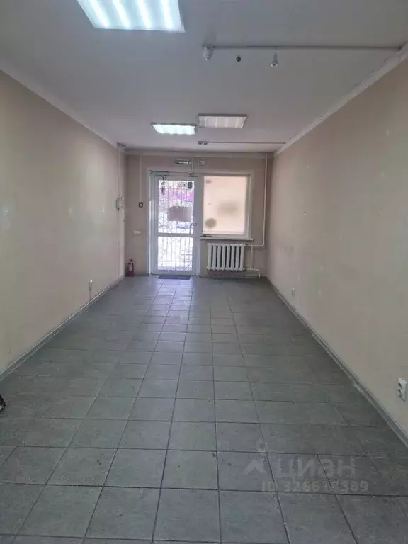 Помещение свободного назначения в Омская область, Омск Заозерный мкр, ... - Фото 1