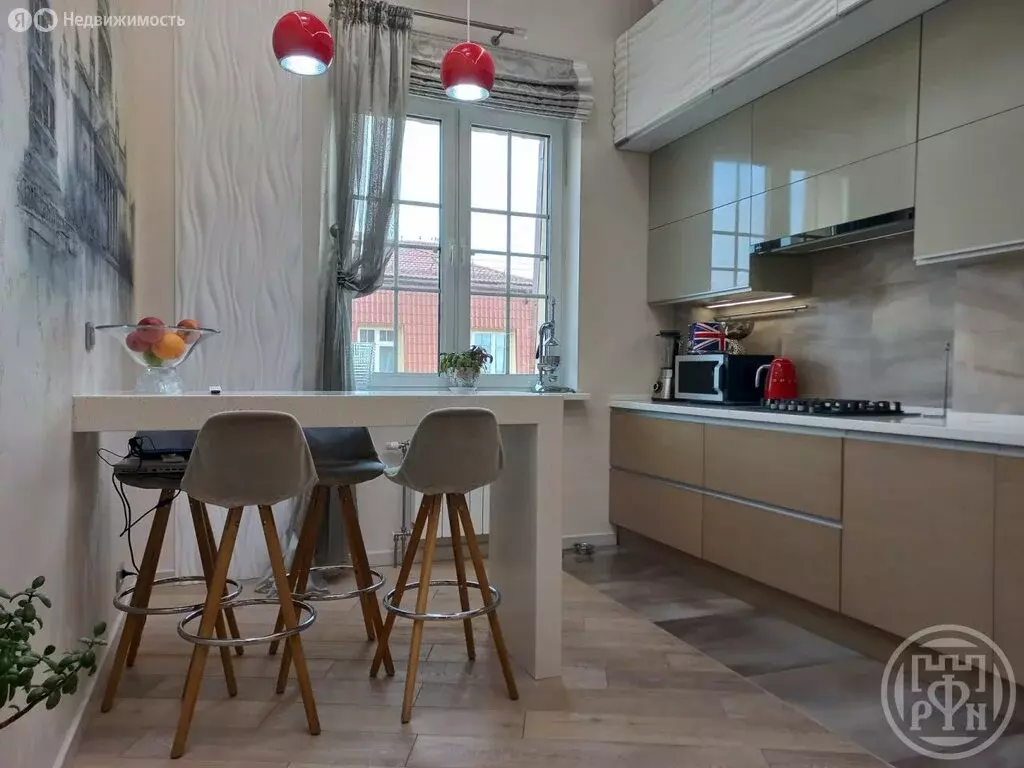 3-комнатная квартира: Сестрорецк, улица Всеволода Боброва, 21 (92.2 м) - Фото 2