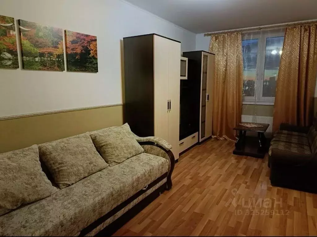 1-к кв. Свердловская область, Екатеринбург ул. Кировградская, 4 (43.0 ... - Фото 1