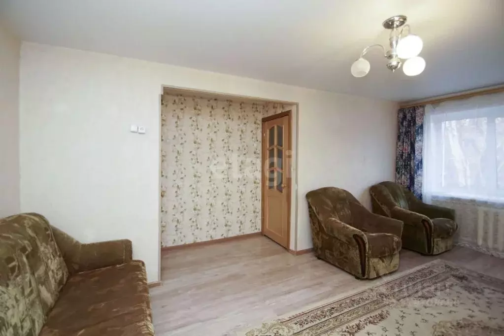 1-к кв. Омская область, Омск наб. Иртышская, 32 (30.0 м) - Фото 0