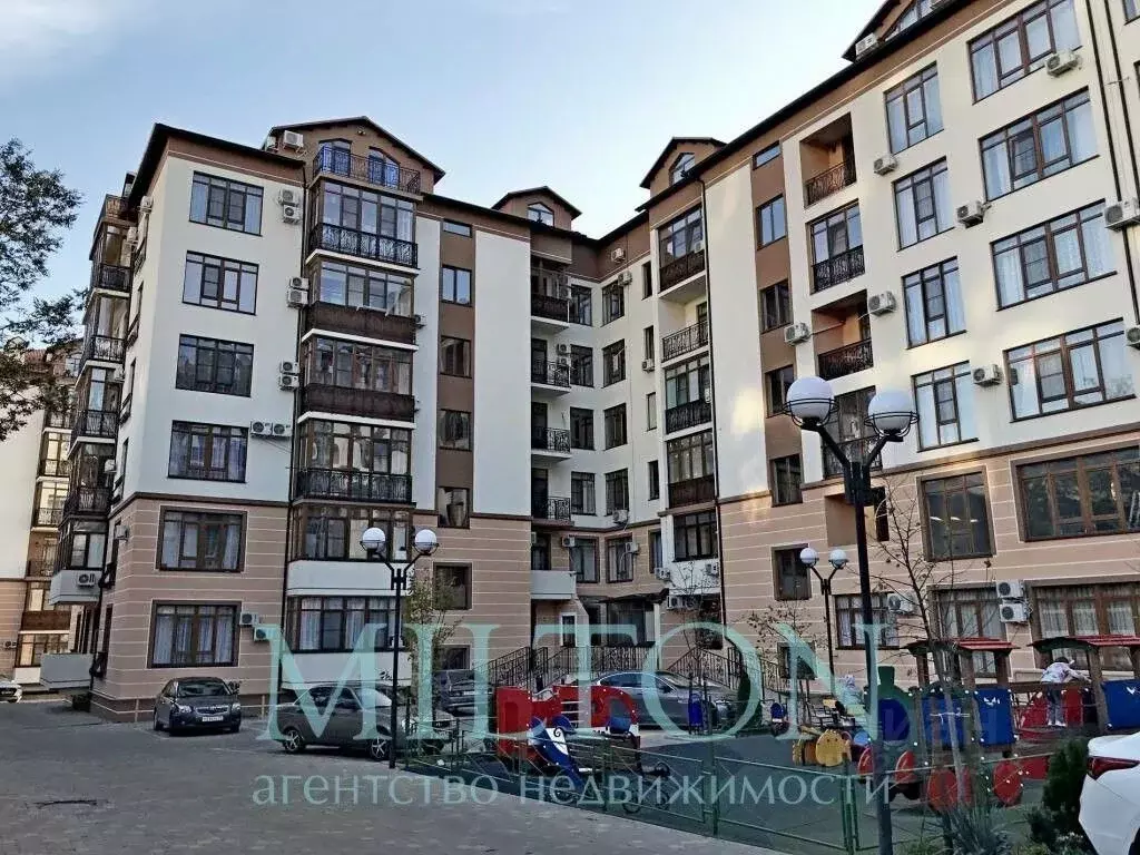 1-к кв. Краснодарский край, Геленджик ул. Гоголя, 7к2 (50.0 м) - Фото 1