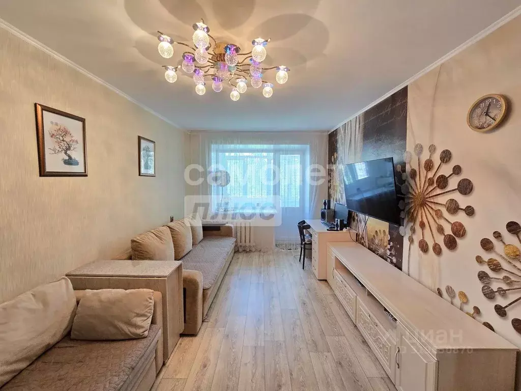 2-к кв. Башкортостан, Мелеуз 31-й мкр, 9 (43.7 м) - Фото 0