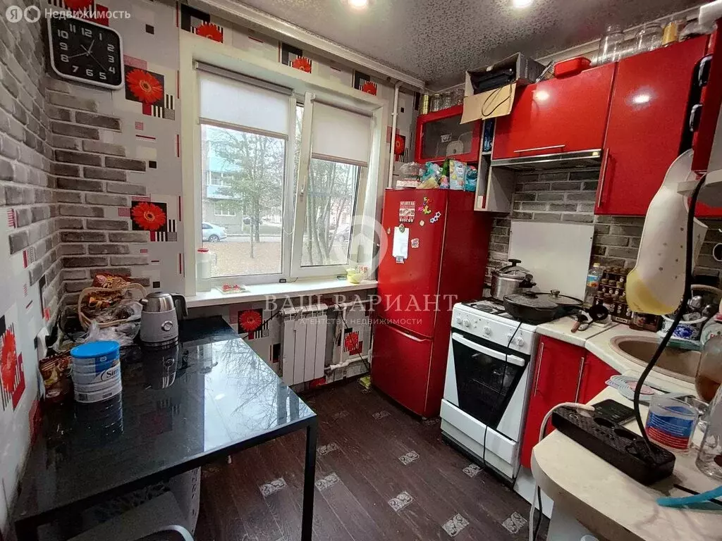 2-комнатная квартира: Рыбинск, улица 50 лет ВЛКСМ, 4 (46 м) - Фото 1