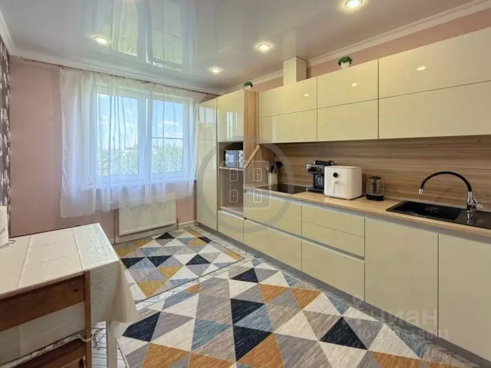 2-к кв. Калужская область, Калуга Тарутинская ул., 231к6 (61.6 м) - Фото 1