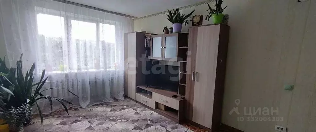3-к кв. Крым, Симферополь ул. Пахотная (69.5 м) - Фото 1