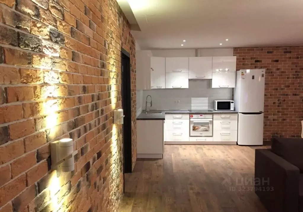 2-к кв. Воронежская область, Воронеж ул. Ворошилова, 1Г (74.8 м) - Фото 1