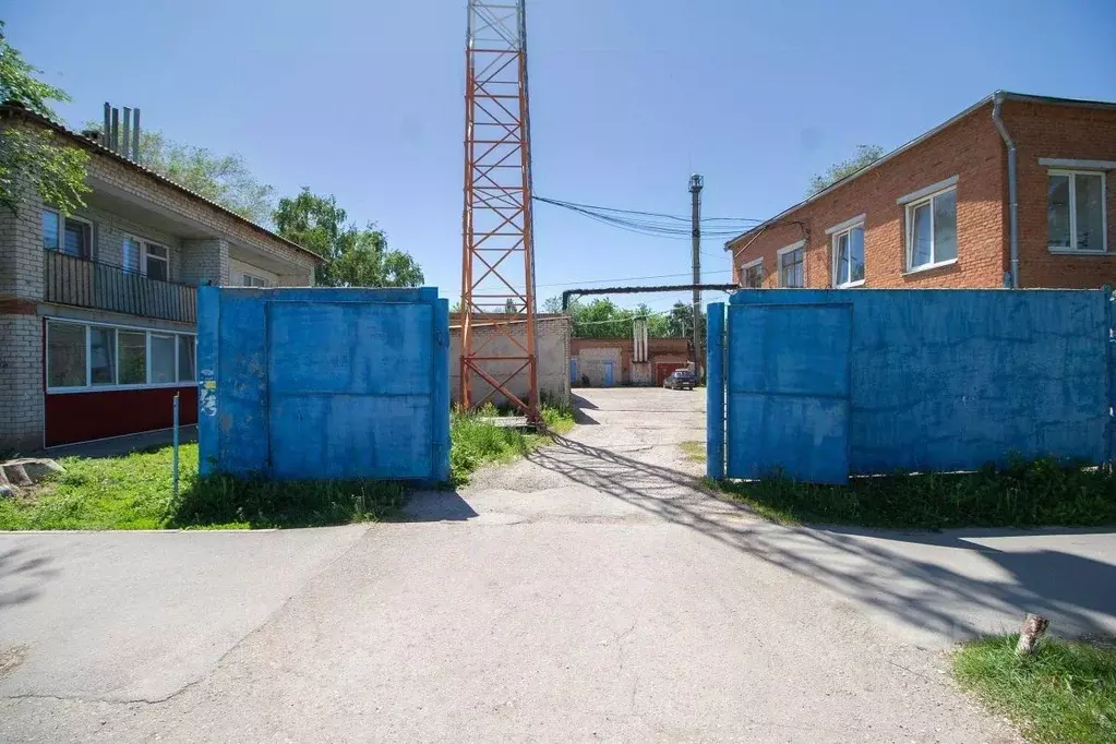 Производственное помещение в Саратовская область, Духовницкое рп ул. ... - Фото 2