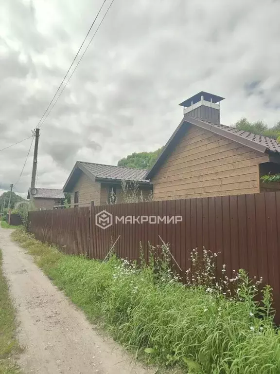 Дом в Брянская область, Брянский район, Супоневское с/пос, с. ... - Фото 1