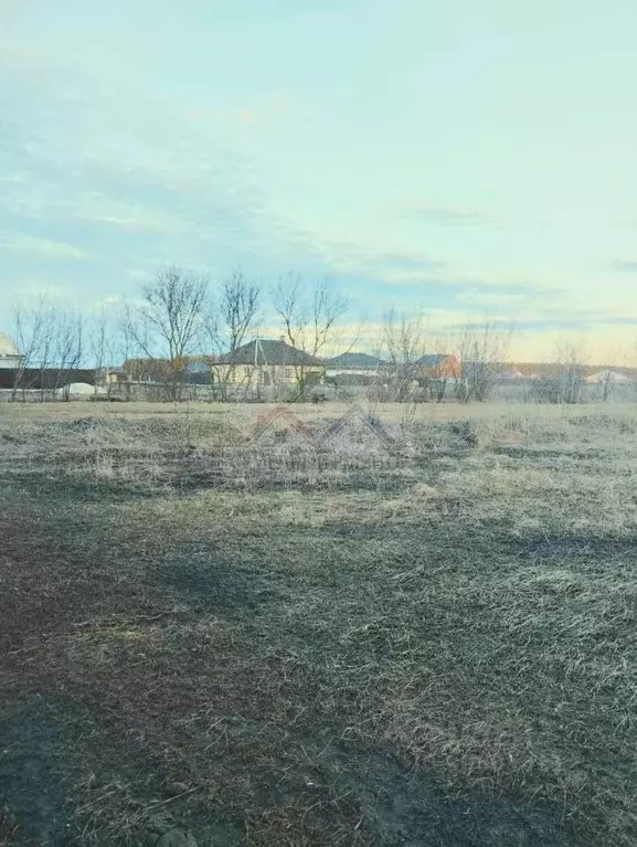 Участок в Белгородская область, Старооскольский городской округ, с. ... - Фото 1