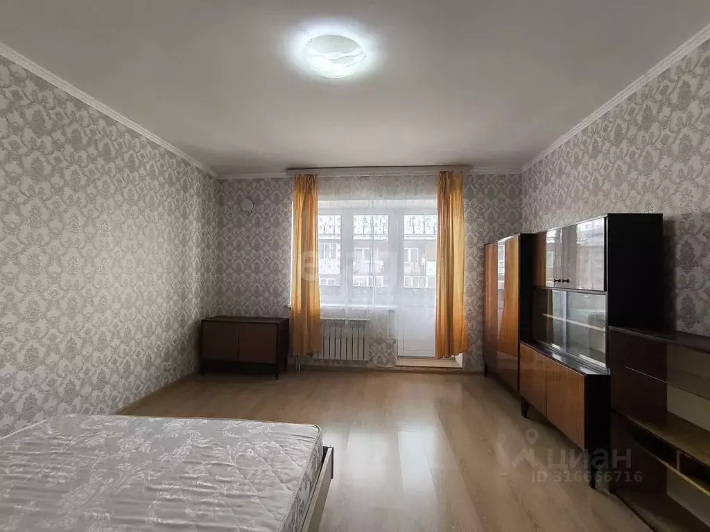 1-к кв. Бурятия, Улан-Удэ 105-й мкр, 37 (39.5 м) - Фото 0