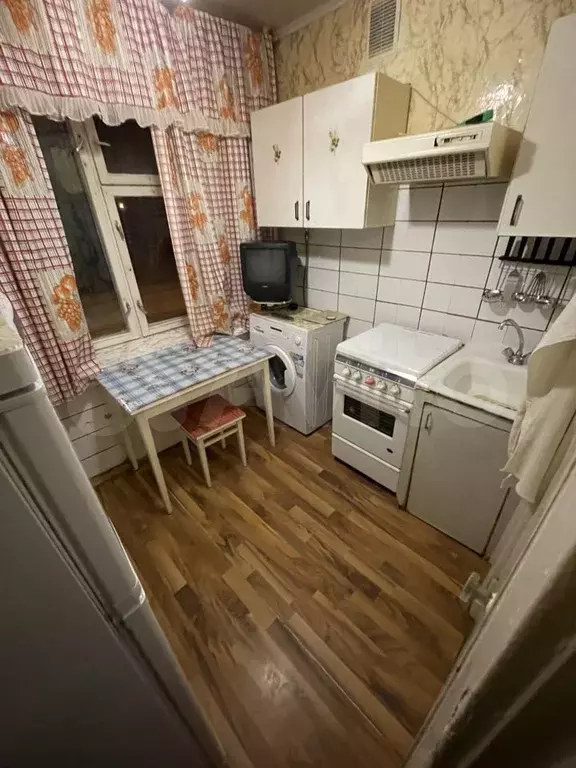 2-к. квартира, 45м, 3/5эт. - Фото 0