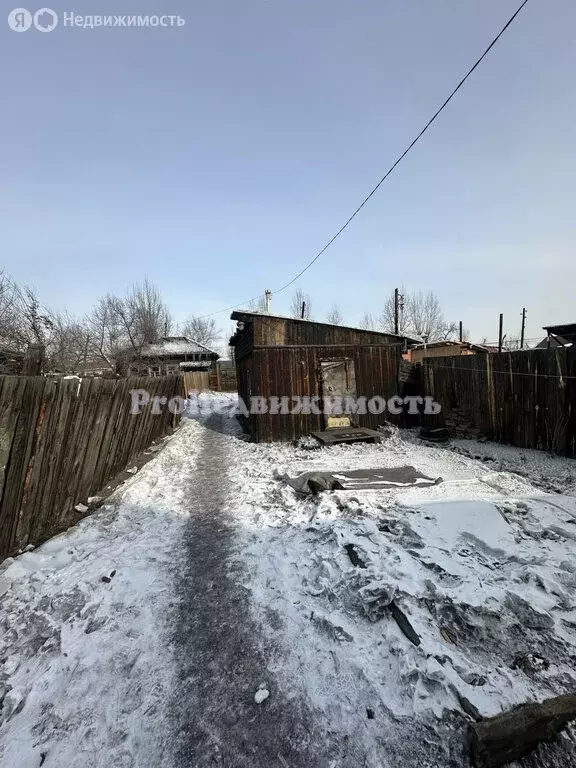 Дом в Кызыл, Красноармейская улица (37 м) - Фото 1