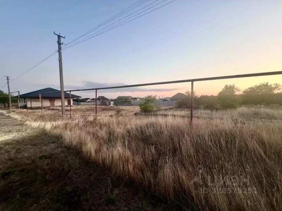 Участок в Крым, Симферопольский район, с. Родниково ул. Авдет (10.0 ... - Фото 2