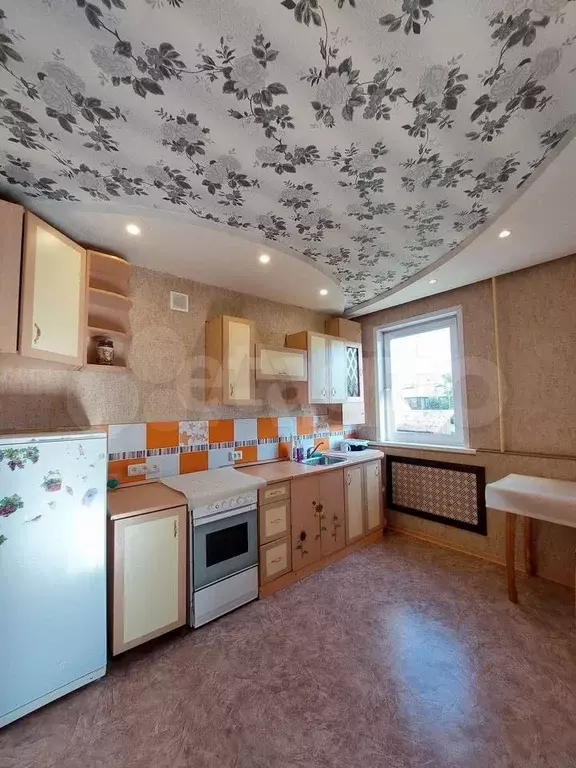 3-к. квартира, 59,5 м, 2/2 эт. - Фото 1