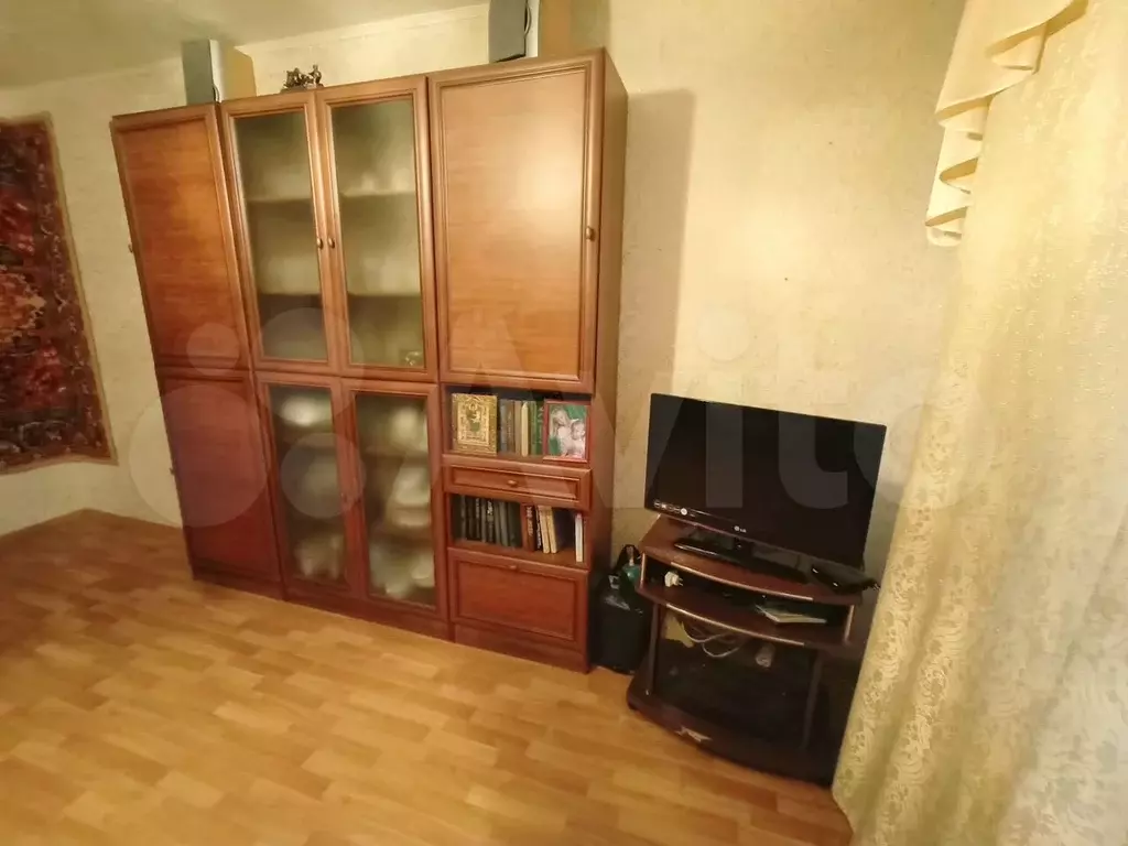 Комната 17 м в 3-к., 3/9 эт. - Фото 1