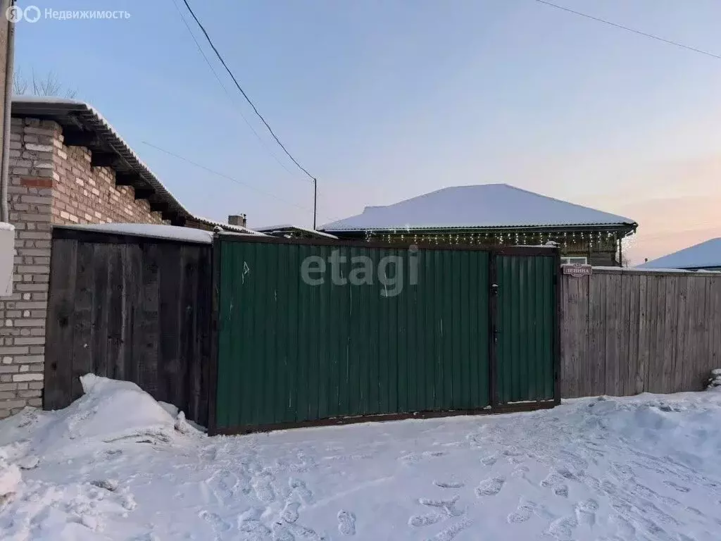 Дом в Республика Хакасия, рабочий посёлок Усть-Абакан, улица Ленина ... - Фото 1