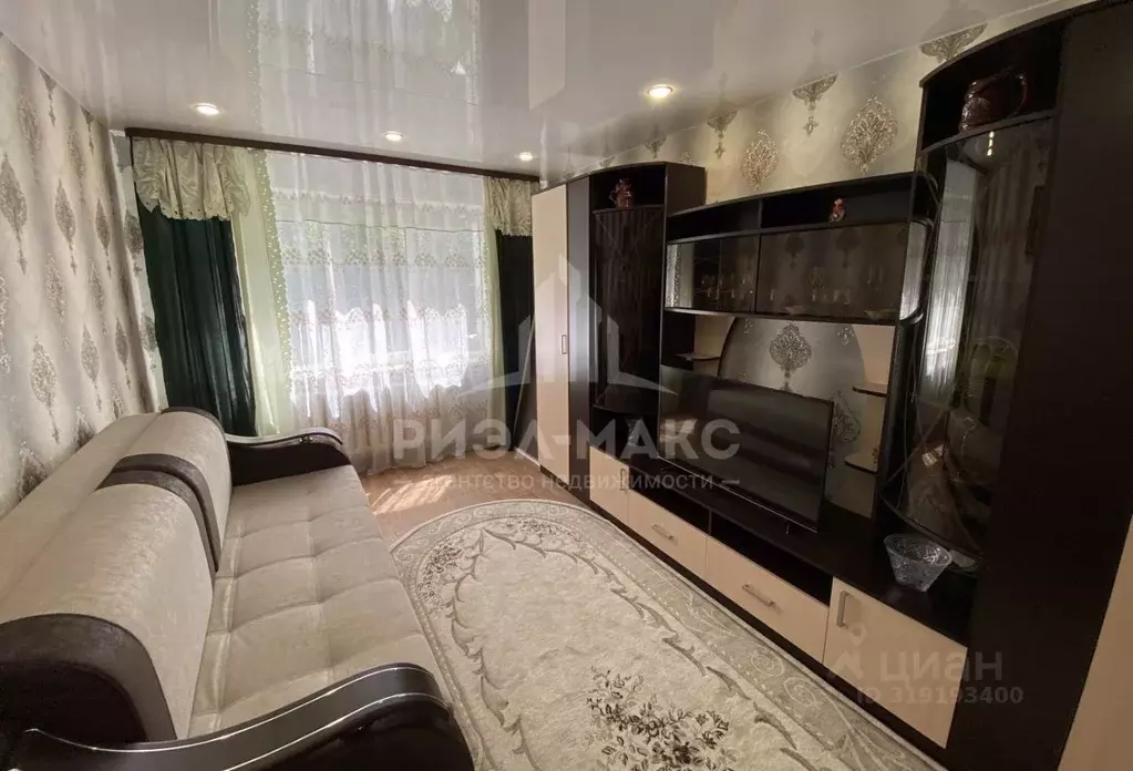2-к кв. Брянская область, Брянск Новозыбковская ул., 11А (48.0 м) - Фото 1