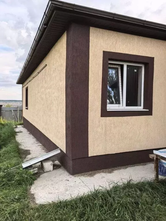 Дом в Белгородская область, Белгородский район, Беловское с/пос, с. ... - Фото 1