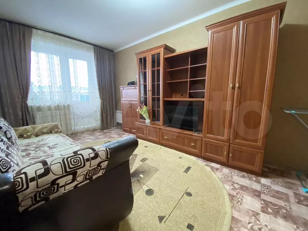1-к. квартира, 35 м, 4/4 эт. - Фото 1