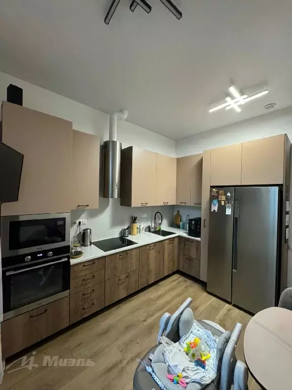 Продается 3-комнатная квартира - Фото 1