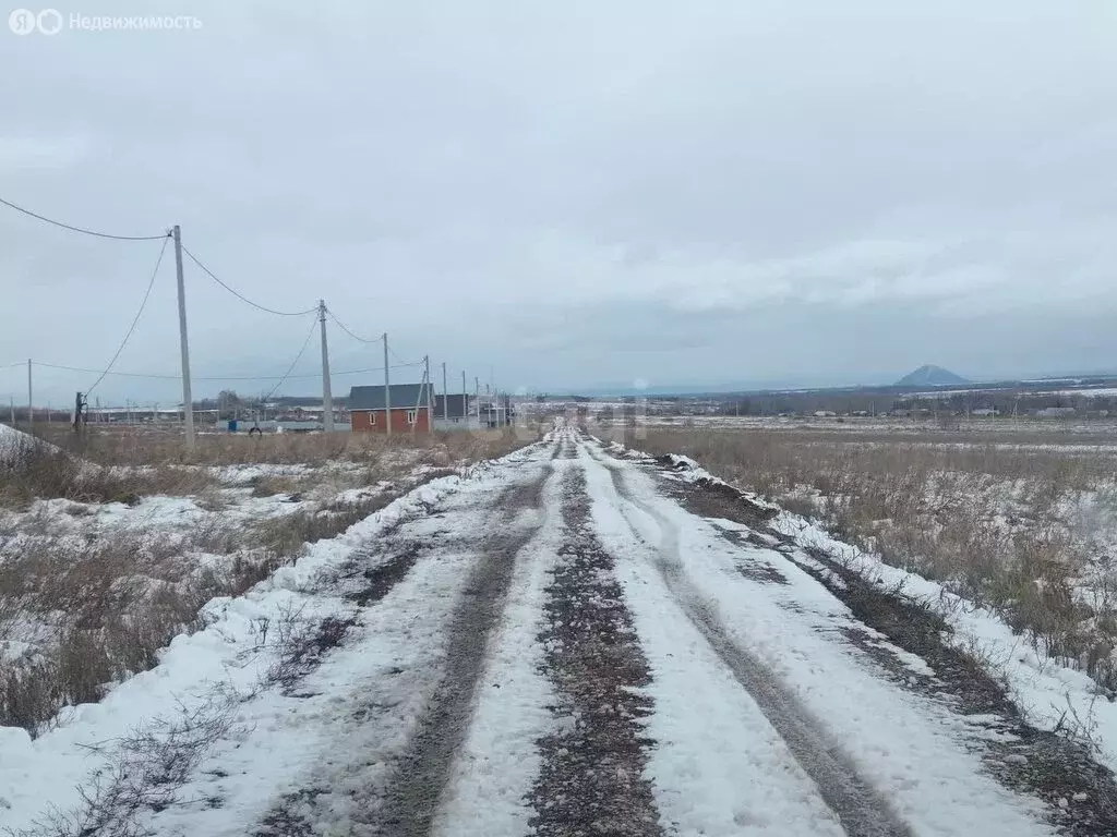 Участок в село Кармаскалы, улица Салавата Юлаева (15 м) - Фото 0