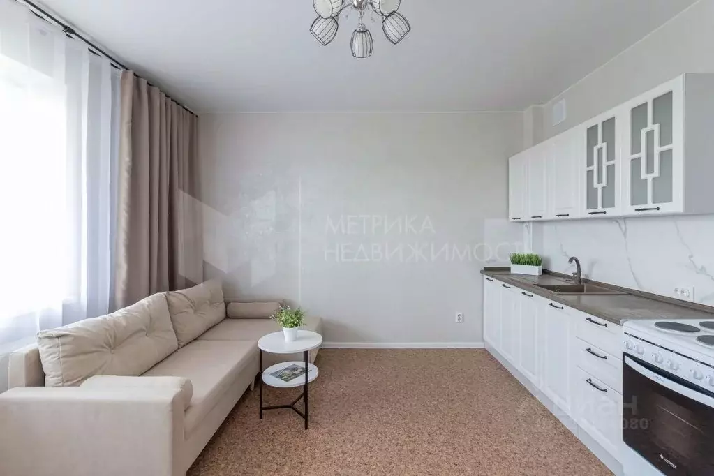 Студия Тюменская область, Тюменский муниципальный округ, д. Дударева ... - Фото 1