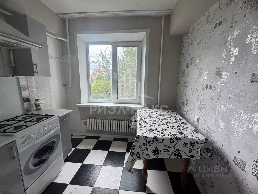 1-к кв. Брянская область, Брянск ул. Чкалова, 35 (30.3 м) - Фото 0