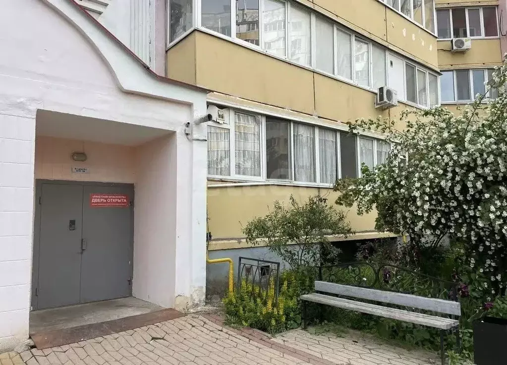 2-к кв. Белгородская область, Белгород ул. Есенина, 50 (51.3 м) - Фото 1