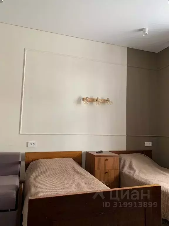 Комната Ставропольский край, Кисловодск Красноармейская ул., 3 - Фото 2