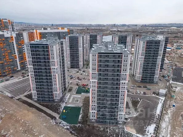 2-к кв. Красноярский край, Красноярск Аральская ул., 51А (58.5 м) - Фото 1