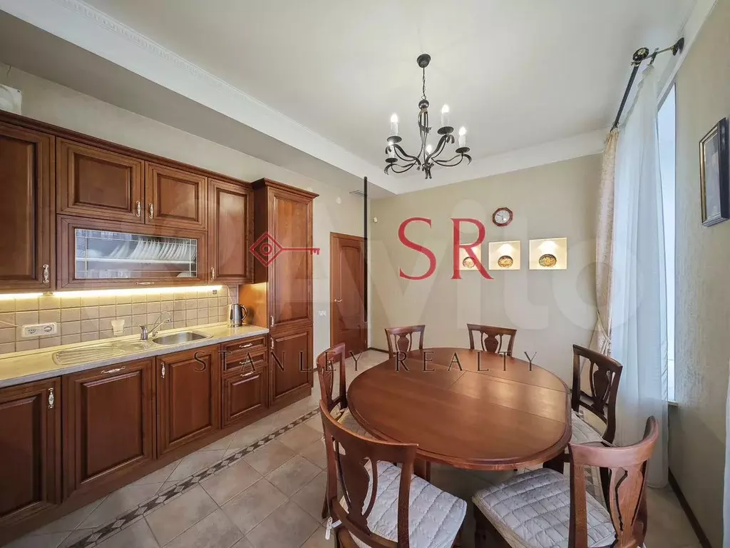 4-к. квартира, 110 м, 2/4 эт. - Фото 1